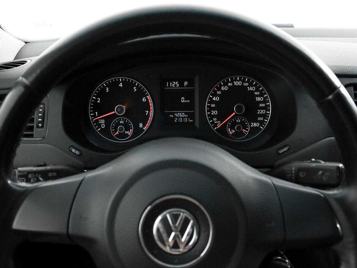 Volkswagen Jetta, 2012 Фото №16