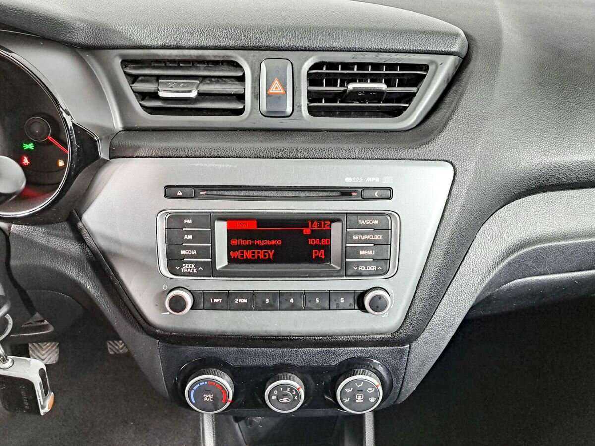 Kia Rio, 2016 Фото №13