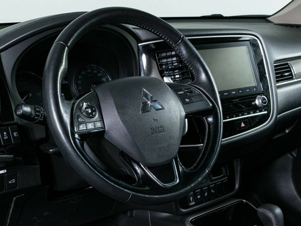 Mitsubishi Outlander, 2020 Фото №15