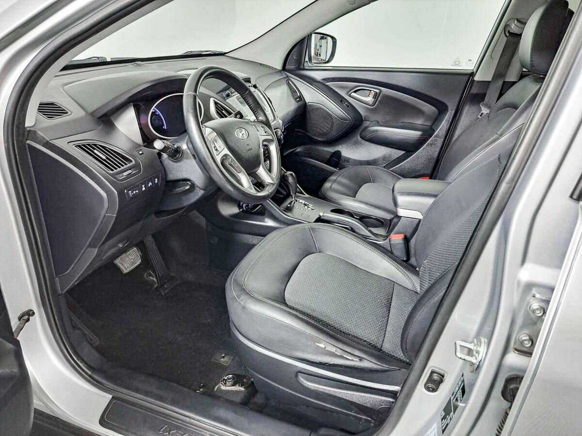 Hyundai ix35, 2012 Фото №14