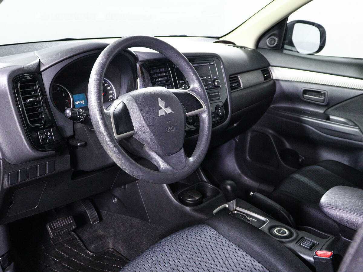 Mitsubishi Outlander, 2013 Фото №14