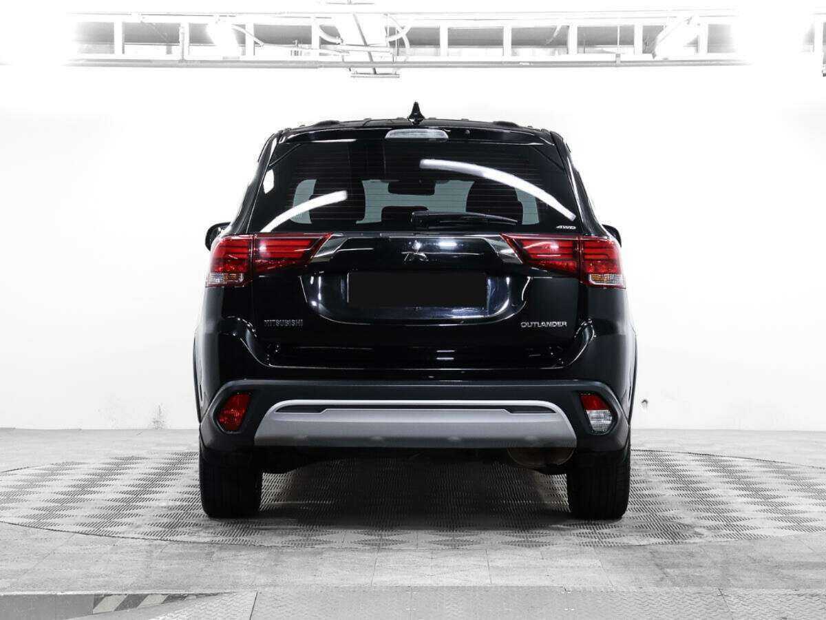 Mitsubishi Outlander, 2018 Фото №6