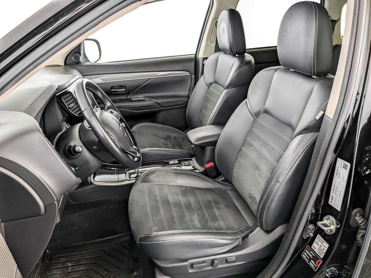 Mitsubishi Outlander, 2021 Фото №20