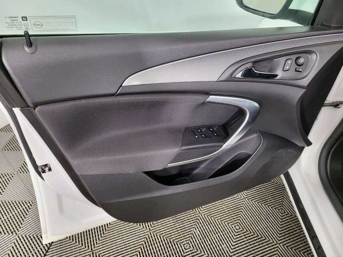 Opel Insignia, 2013 Фото №8