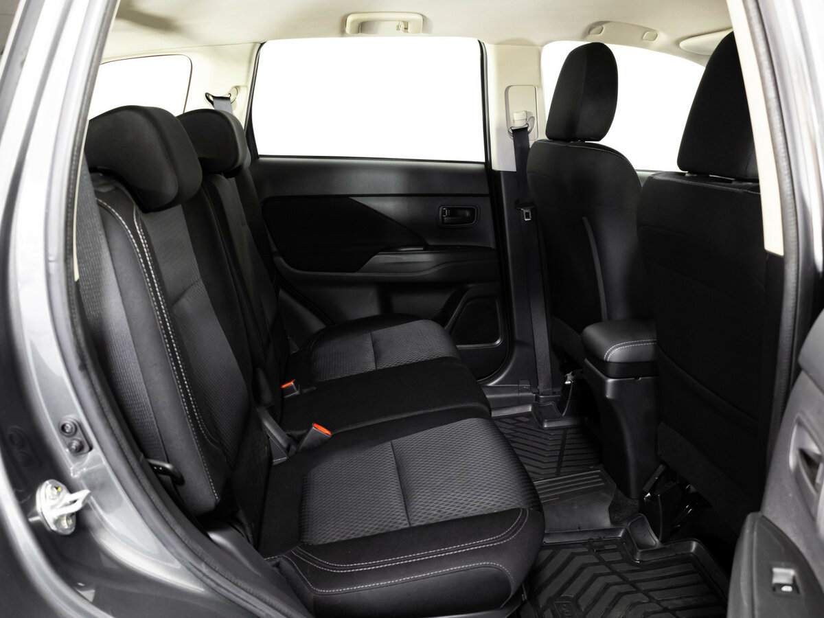 Mitsubishi Outlander III Рестайлинг 3, 2019 Фото №15