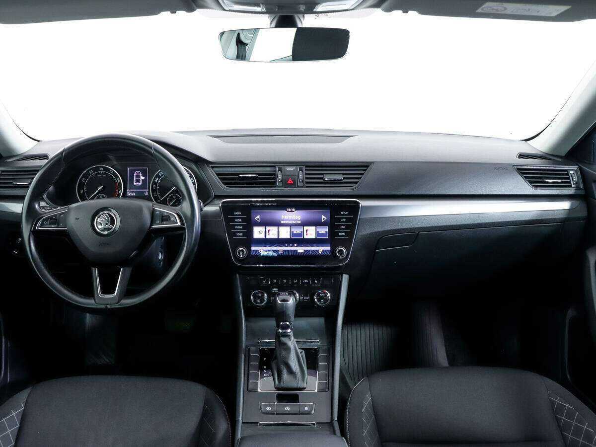 Skoda Superb, 2018 Фото №8