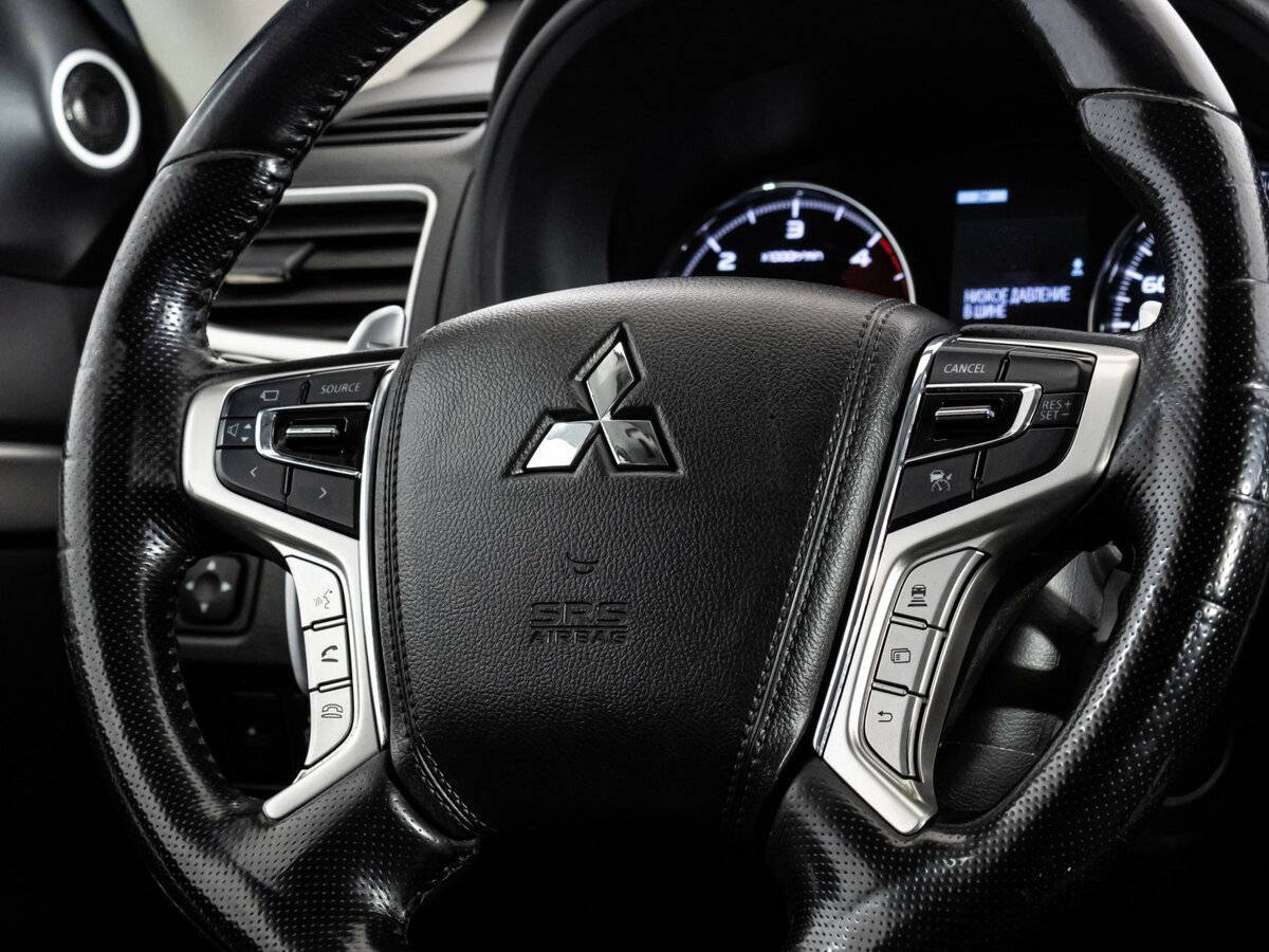 Mitsubishi Pajero Sport, 2019 Фото №13