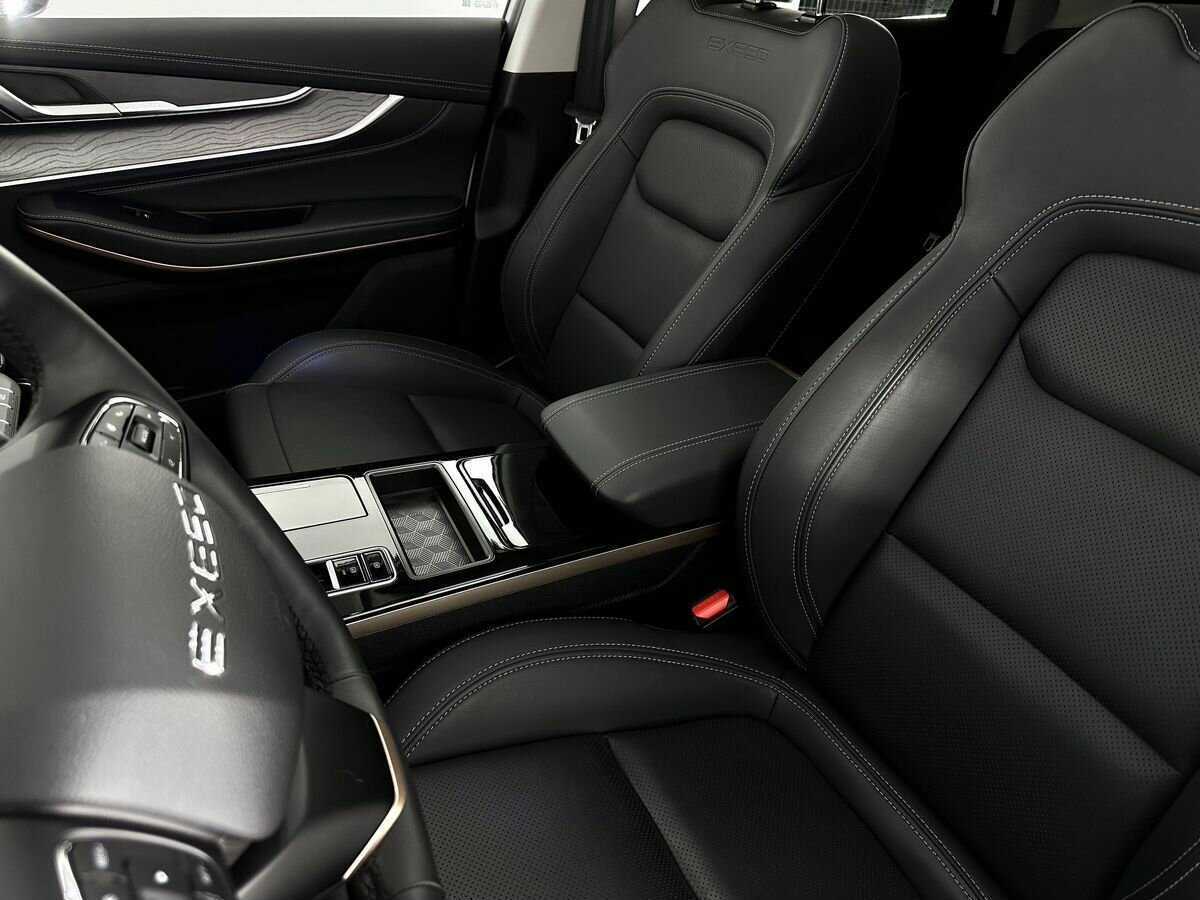 EXEED LX, 2023 Фото №8