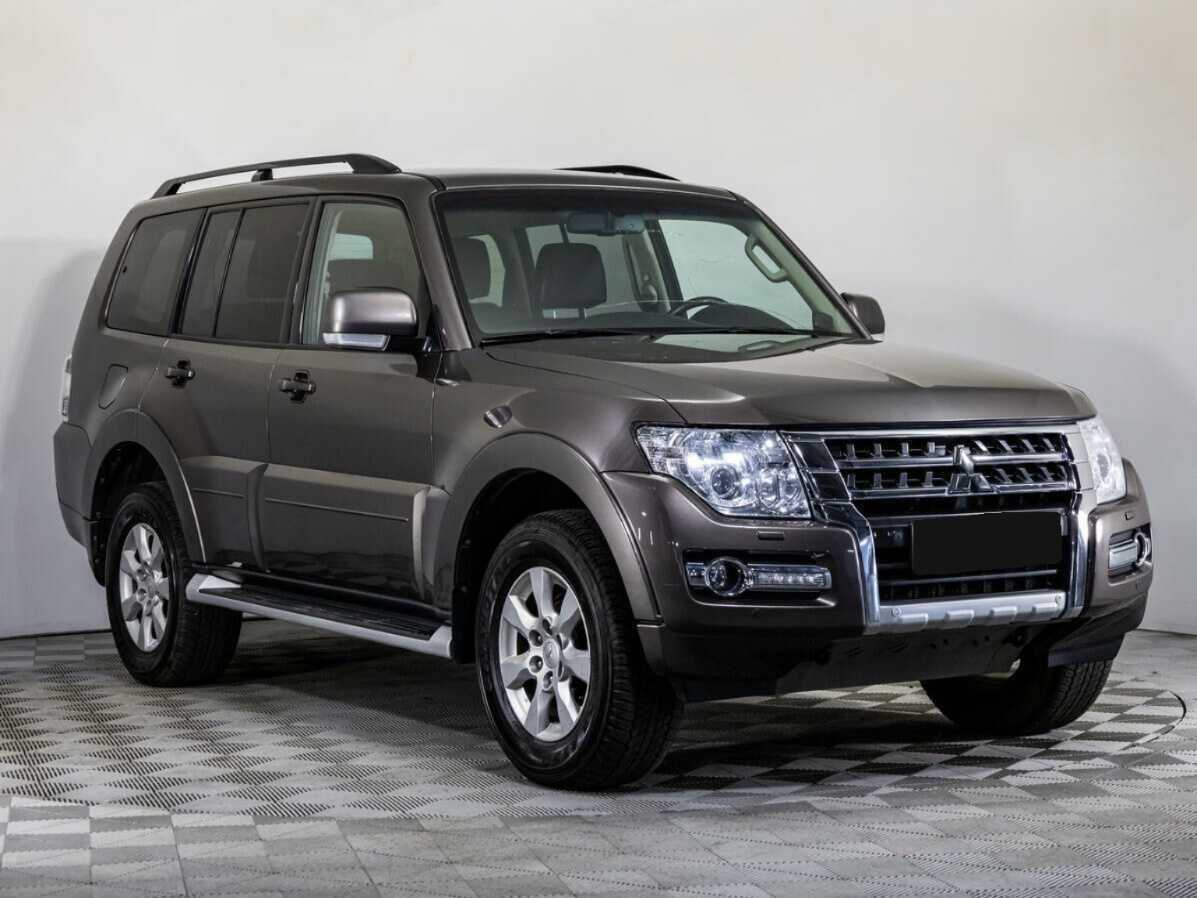 Mitsubishi Pajero, 2015 Фото №3
