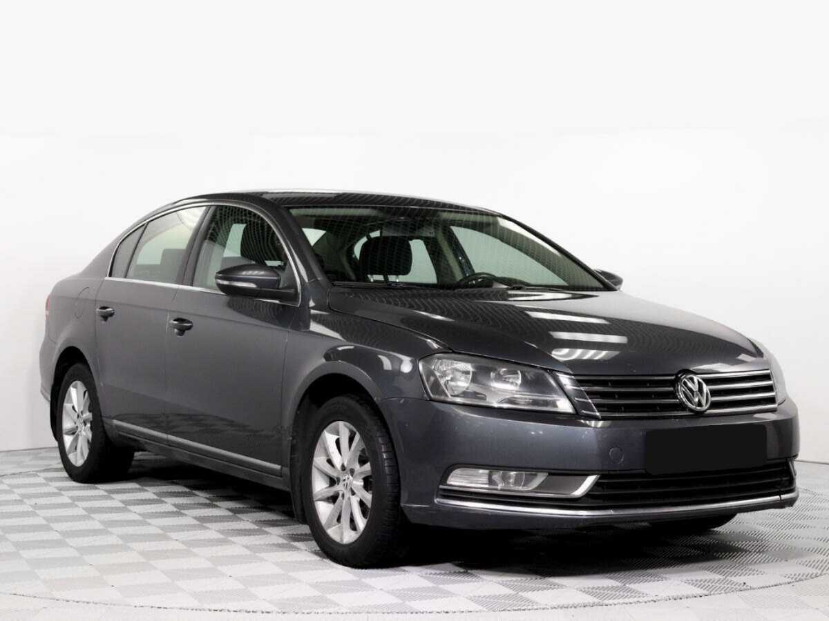 Volkswagen Passat, 2012 Фото №2