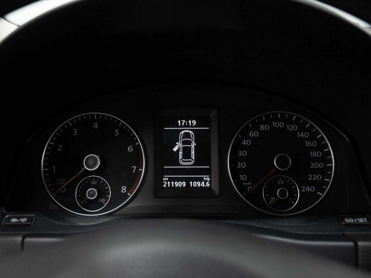 Volkswagen Golf Plus, 2013 Фото №16