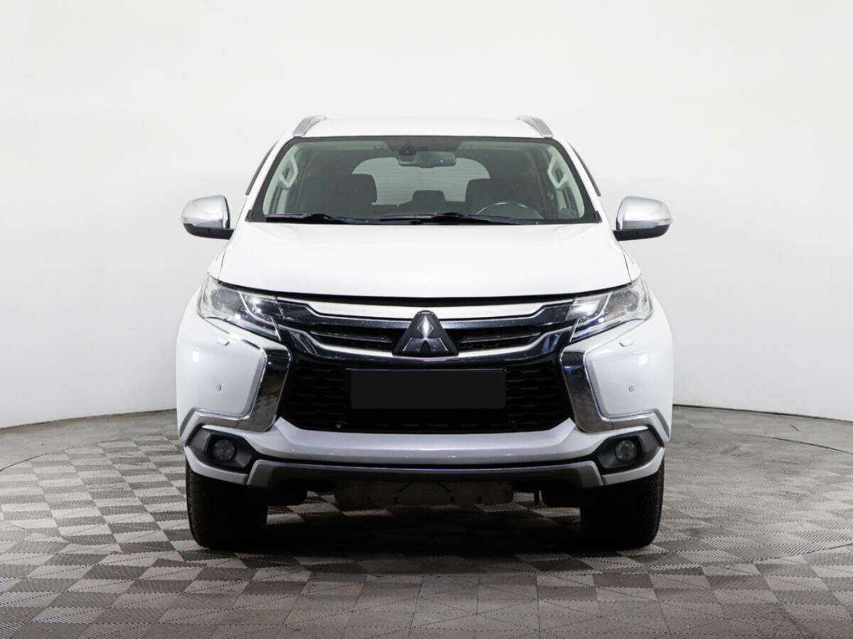 Mitsubishi Pajero Sport, 2019 Фото №2