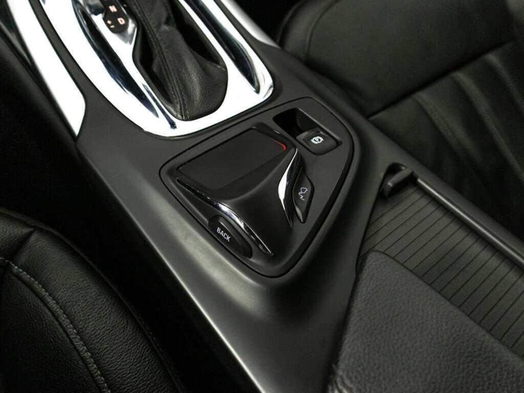 Opel Insignia Country Tourer, 2014 Фото №19