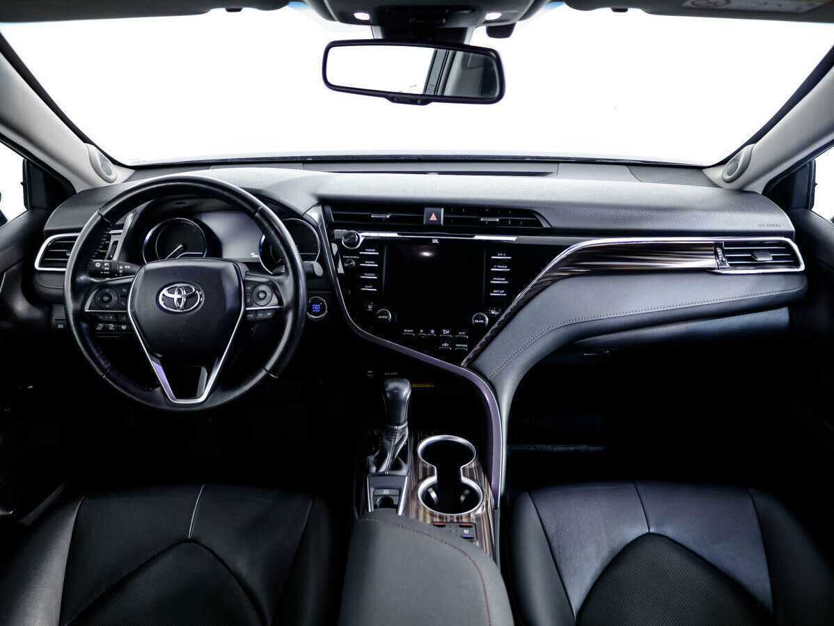Toyota Camry, 2020 Фото №9