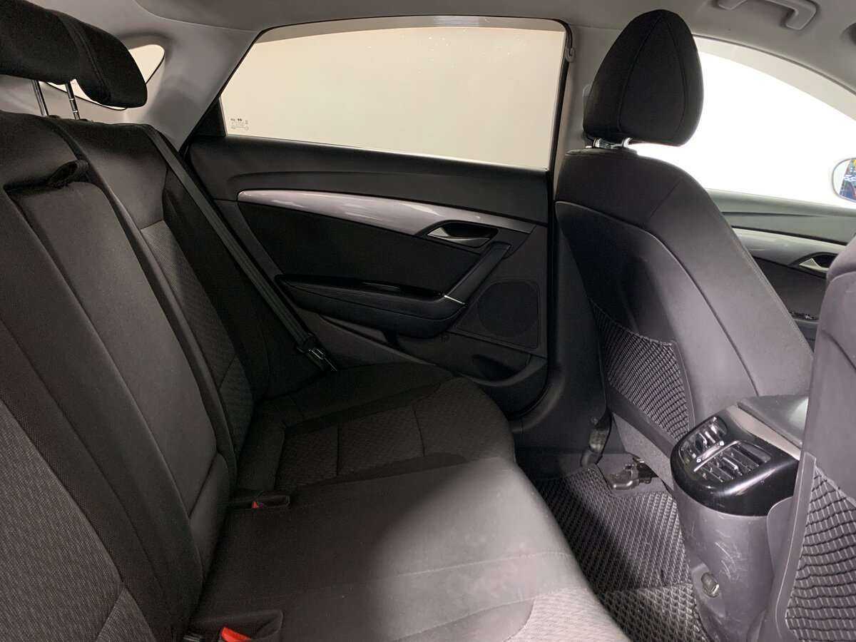 Hyundai i40, 2015 Фото №15