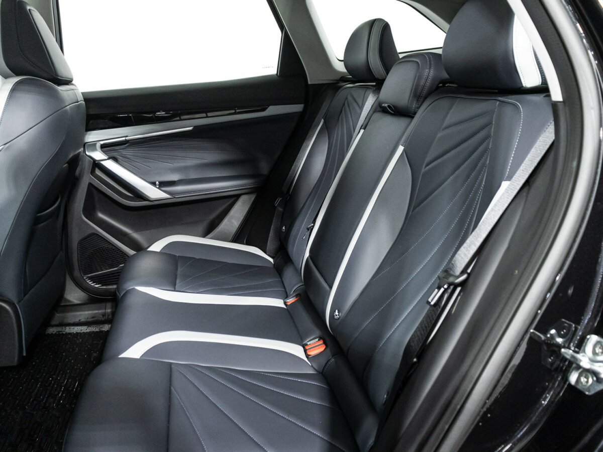 Geely Atlas II, 2023 Фото №8