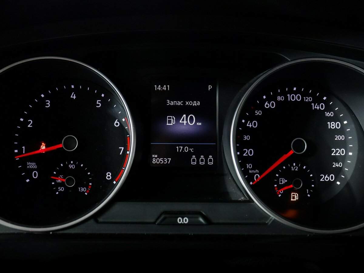 Volkswagen Tiguan, 2017 Фото №8