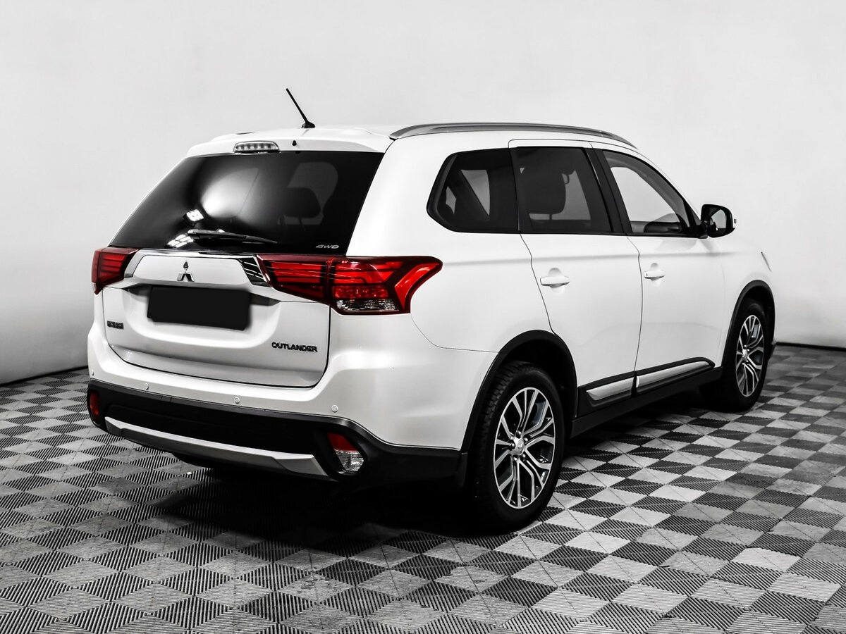 Mitsubishi Outlander III Рестайлинг 2, 2016 Фото №5