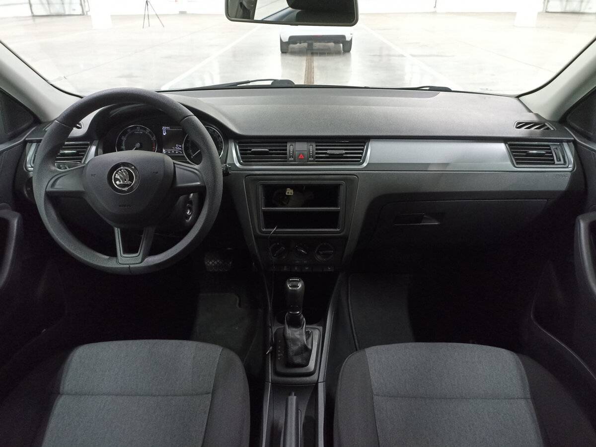 Skoda Rapid, 2018 Фото №14