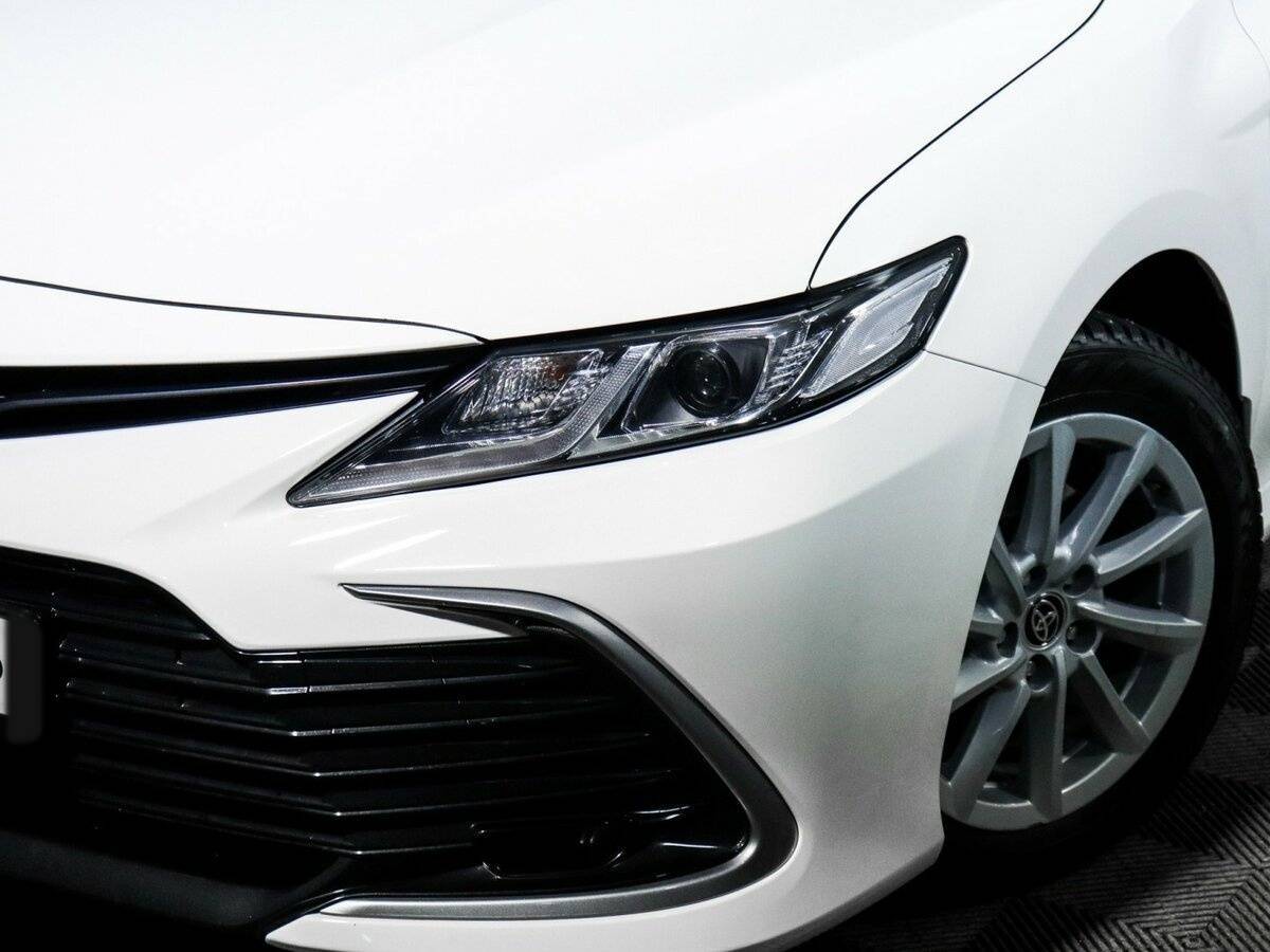 Toyota Camry, 2021 Фото №14