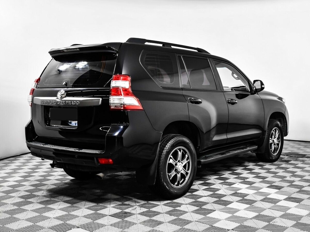 Toyota Land Cruiser Prado 150 Series Рестайлинг 1, 2013 Фото №4