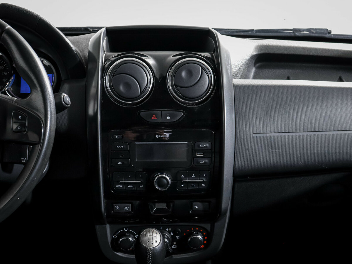 Renault Duster I Рестайлинг, 2017 Фото №11