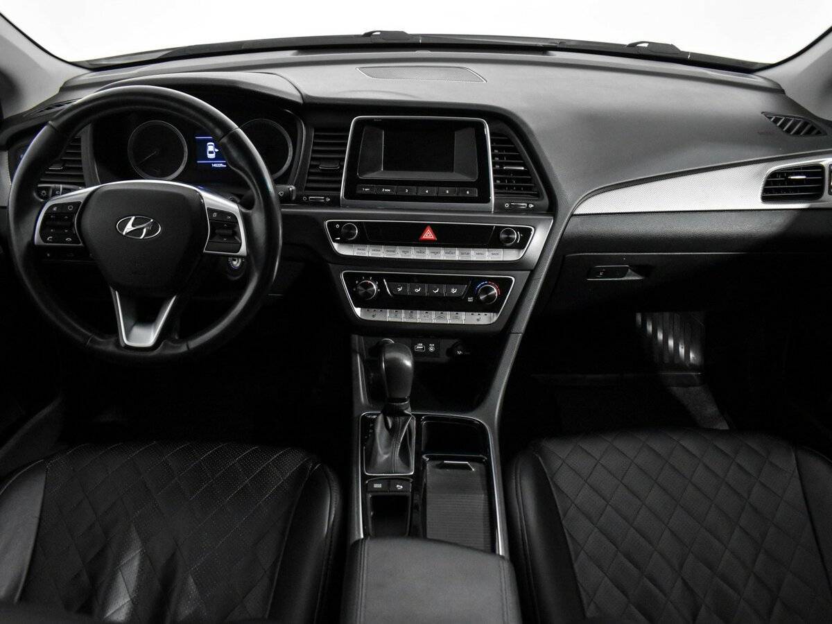 Hyundai Sonata, 2019 Фото №11