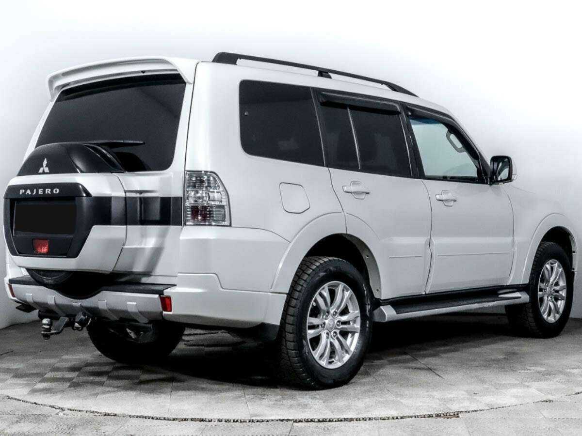 Mitsubishi Pajero, 2015 Фото №3