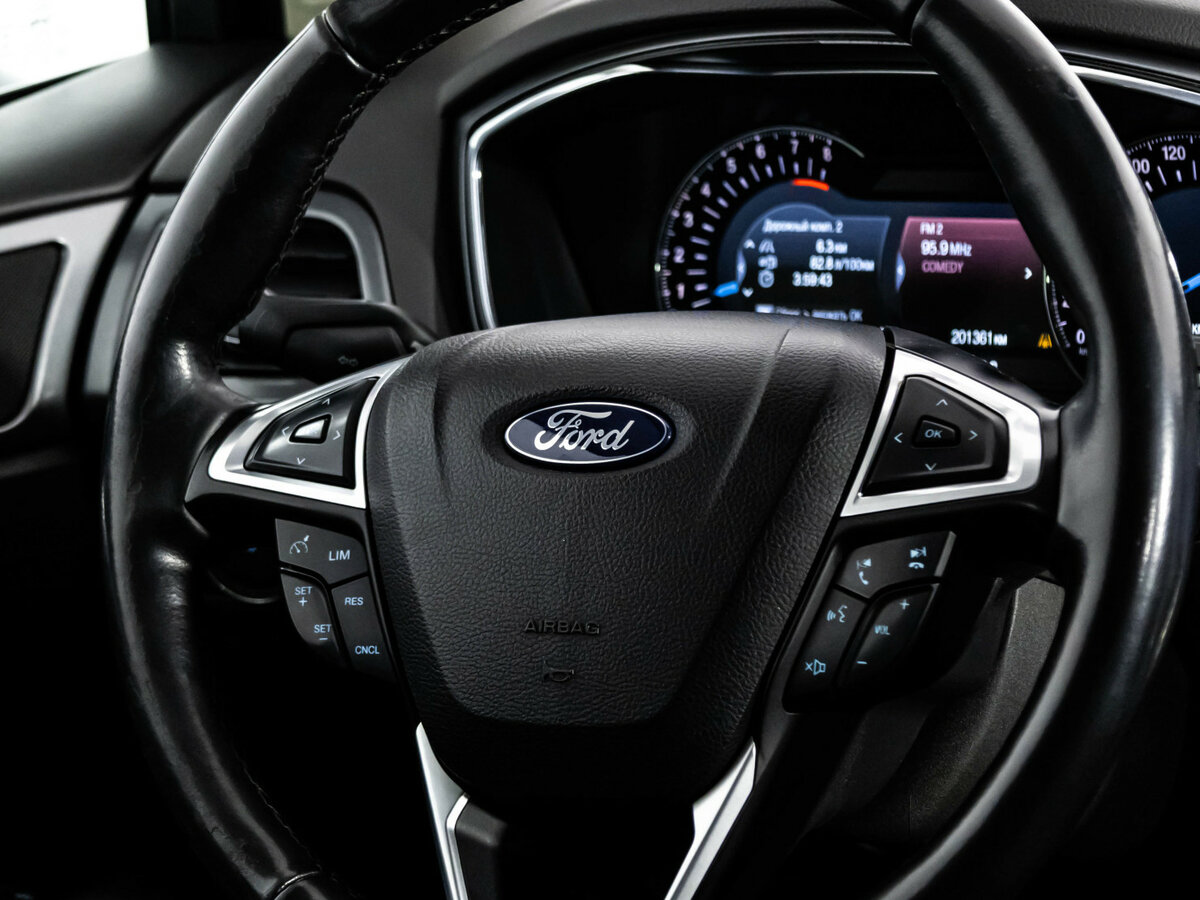 Ford Mondeo V, 2015 Фото №11