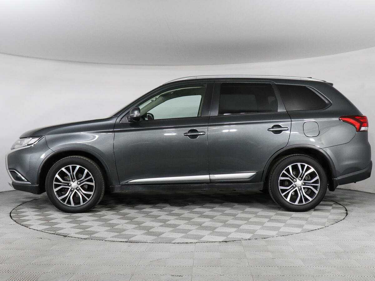 Mitsubishi Outlander, 2018 Фото №8