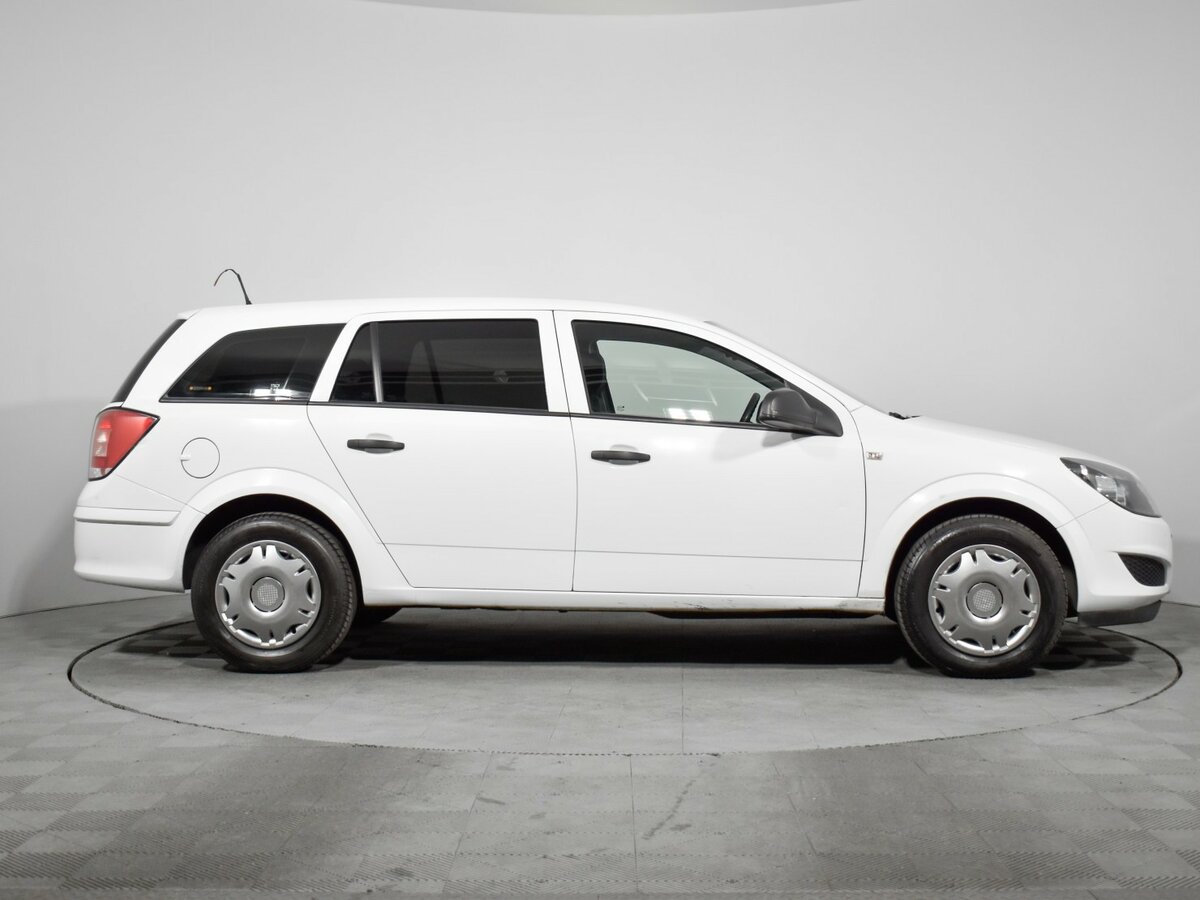 Opel Astra H Рестайлинг, 2013 Фото №4