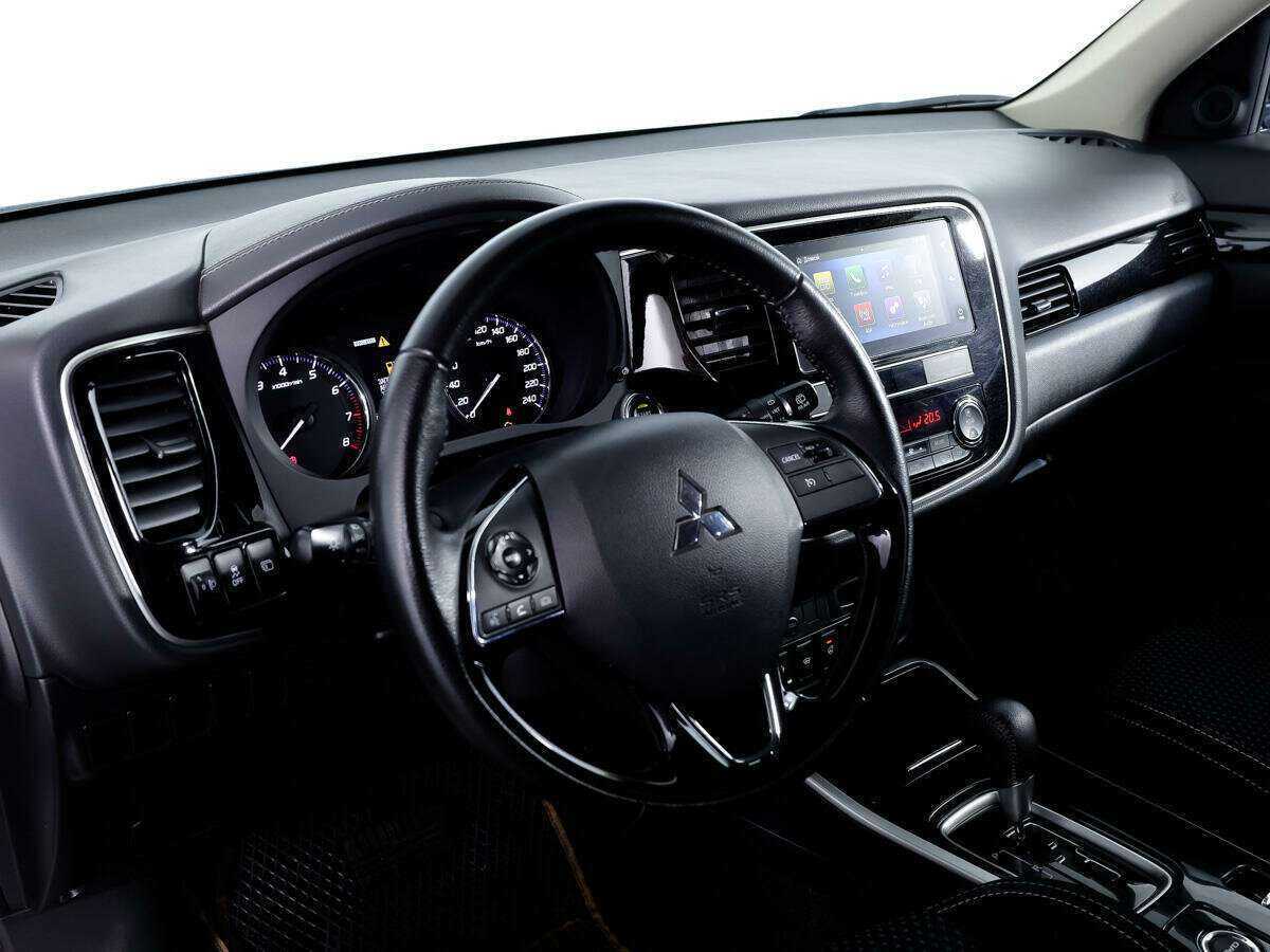 Mitsubishi Outlander, 2018 Фото №11