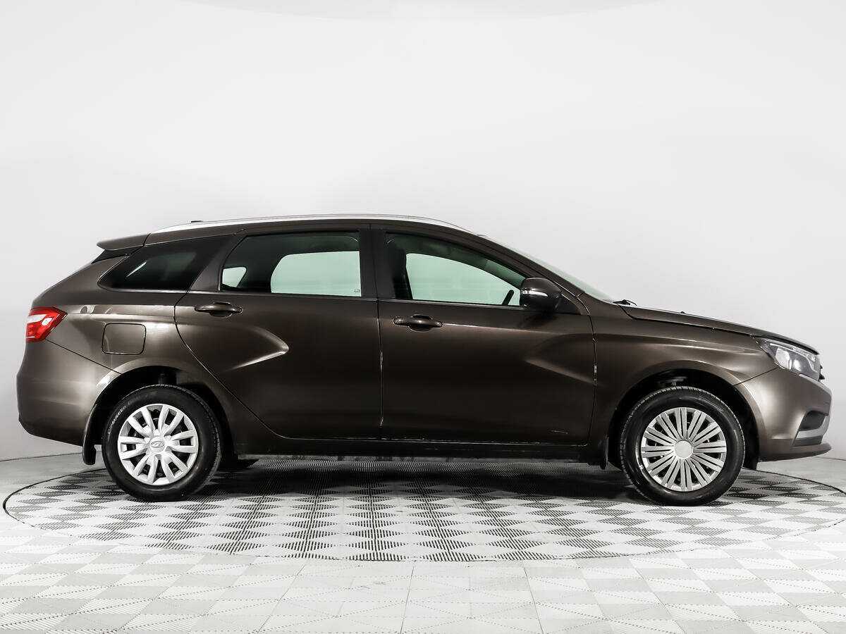 Lada (ВАЗ) Vesta SW, 2019 Фото №4