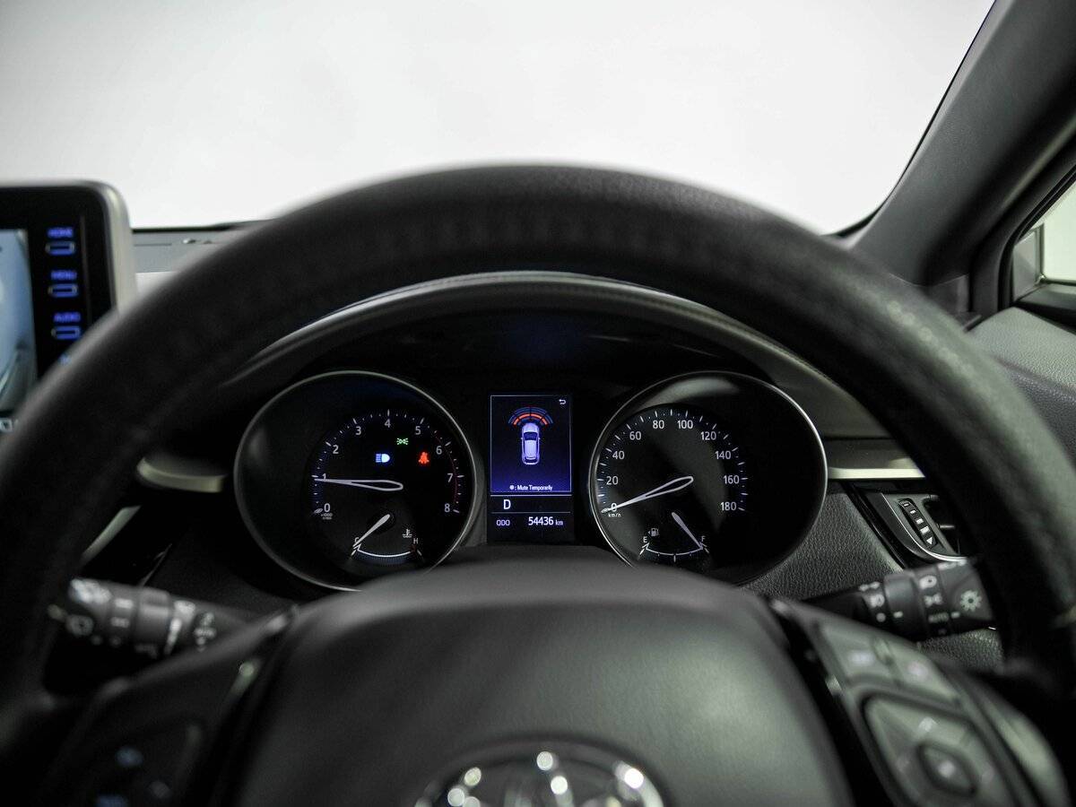 Toyota C-HR, 2020 Фото №7