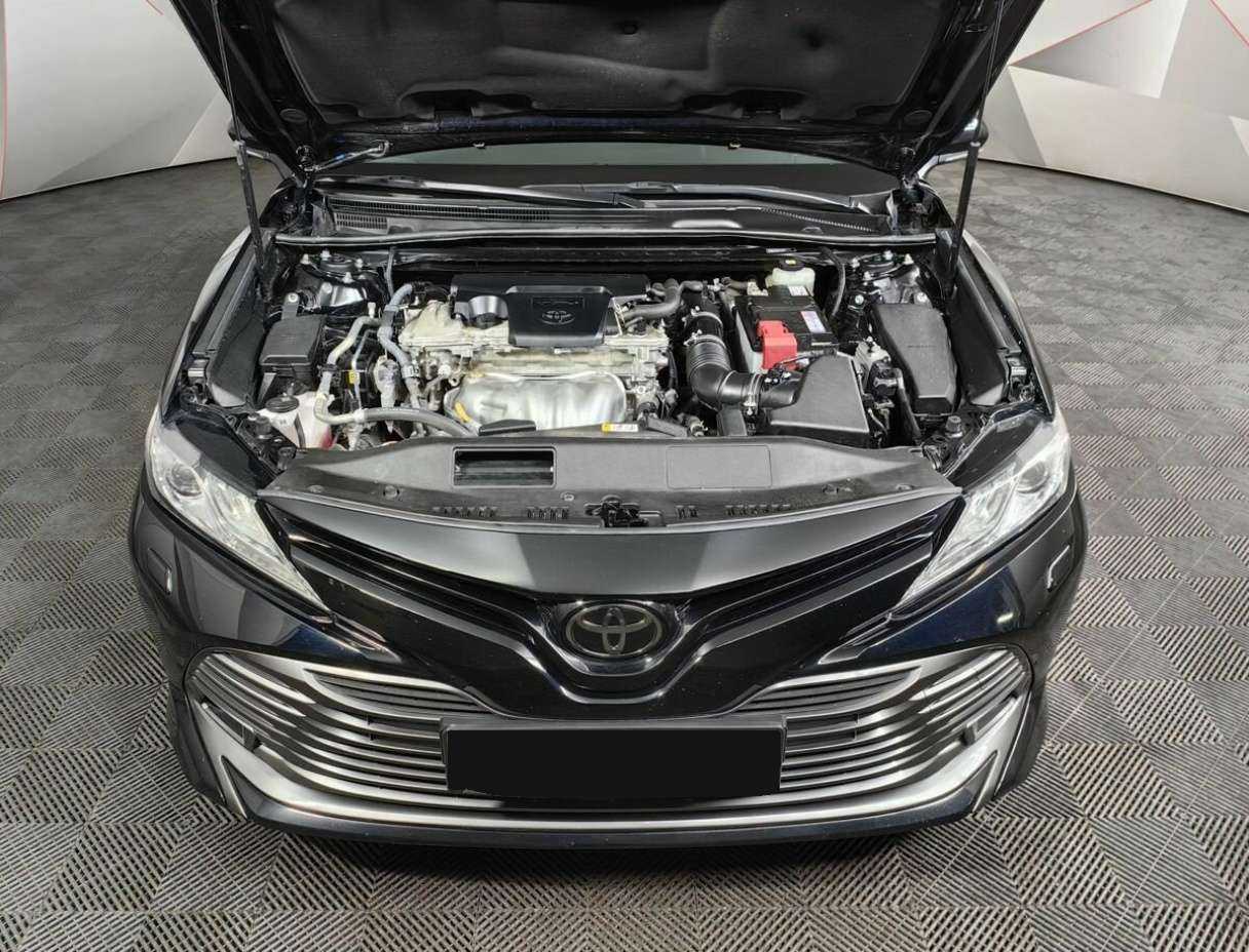 Toyota Camry, 2020 Фото №17