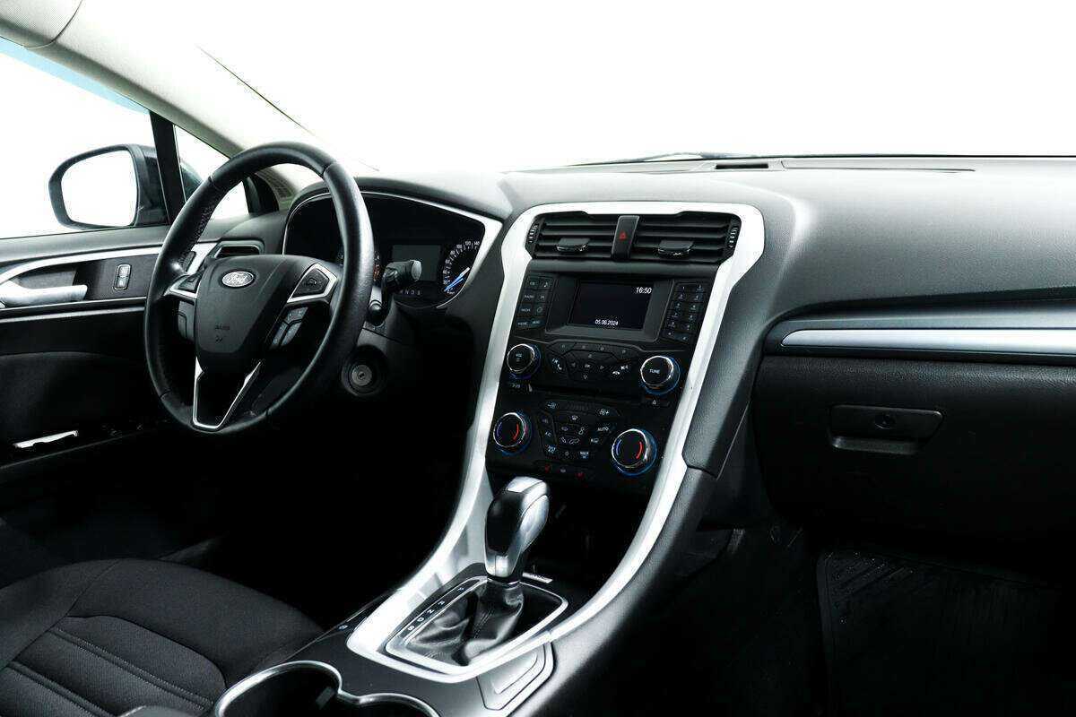 Ford Mondeo, 2019 Фото №9