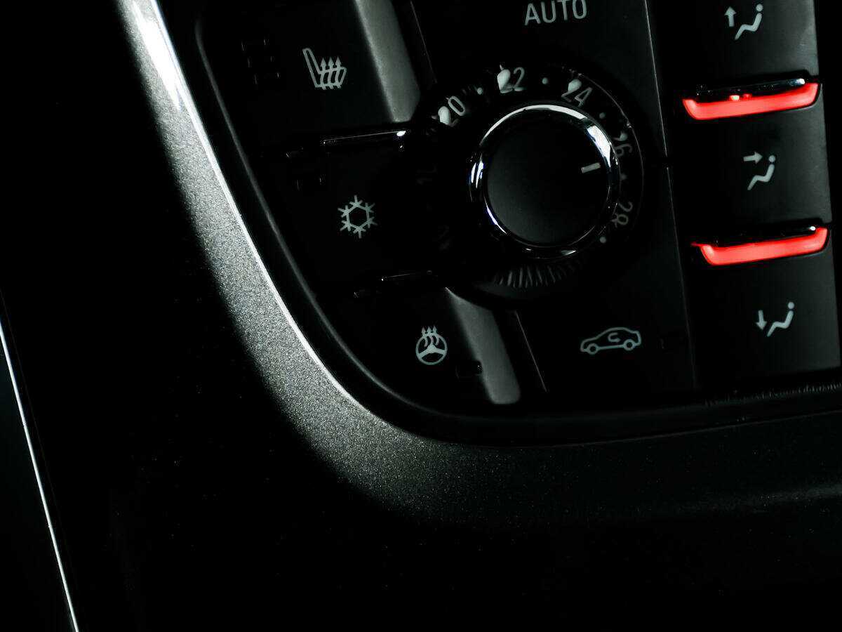 Opel Astra, 2013 Фото №15