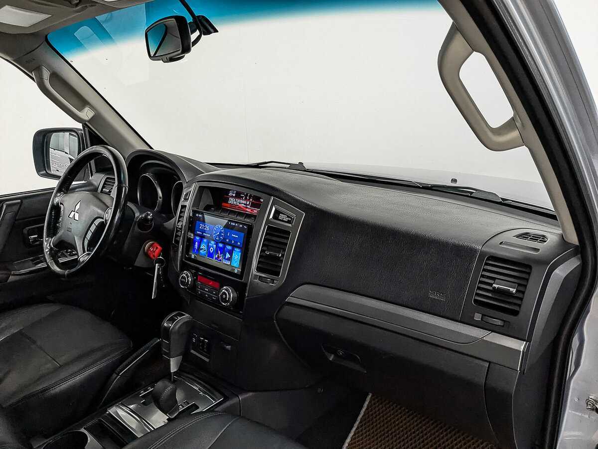 Mitsubishi Pajero, 2014 Фото №13