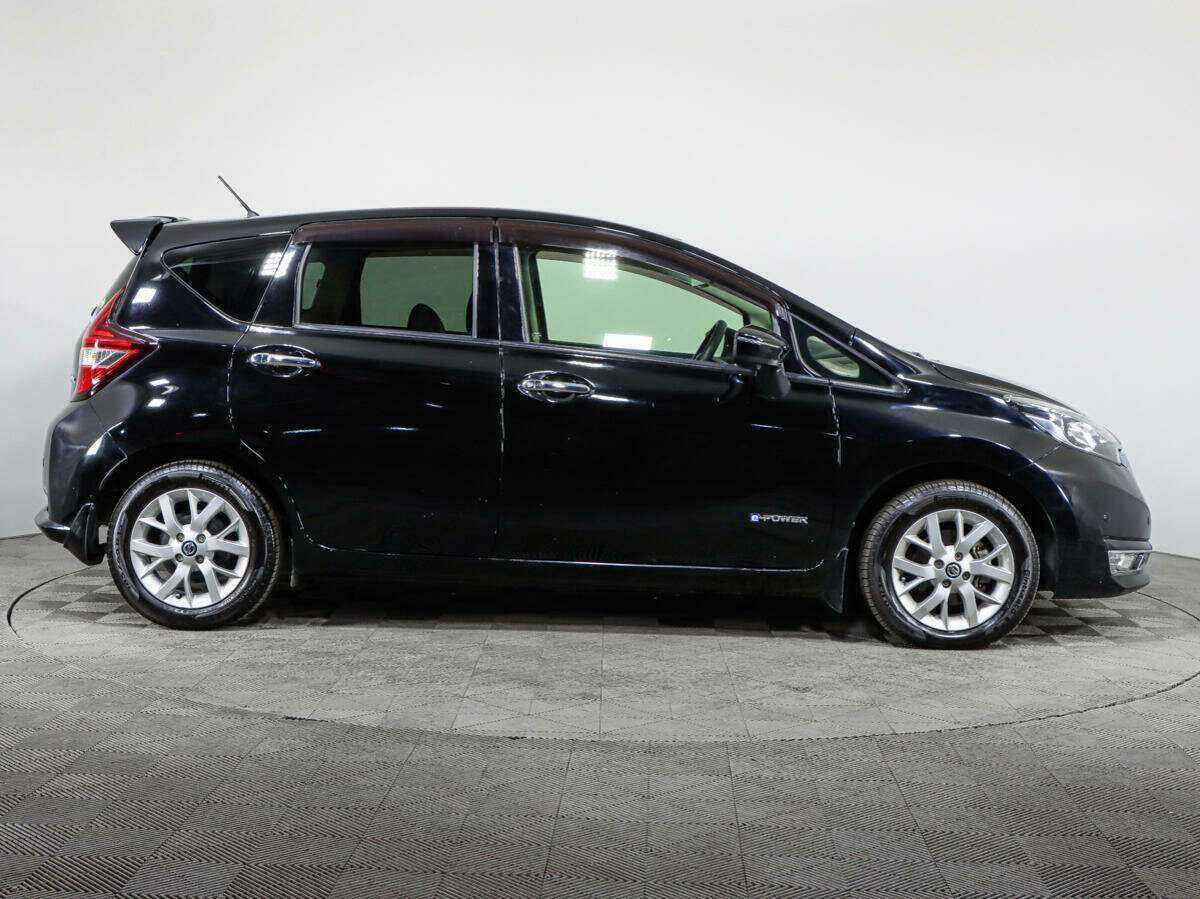 Nissan Note Nismo e-Power, 2017 Фото №4