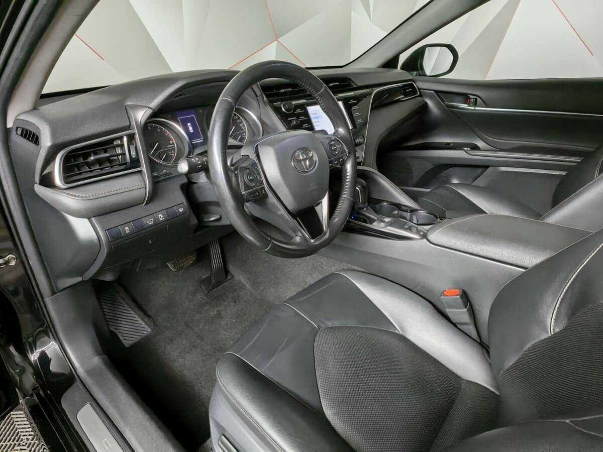 Toyota Camry, 2019 Фото №14