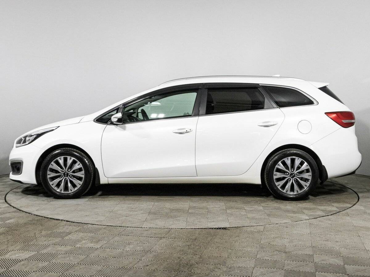 Kia Ceed, 2018 Фото №8