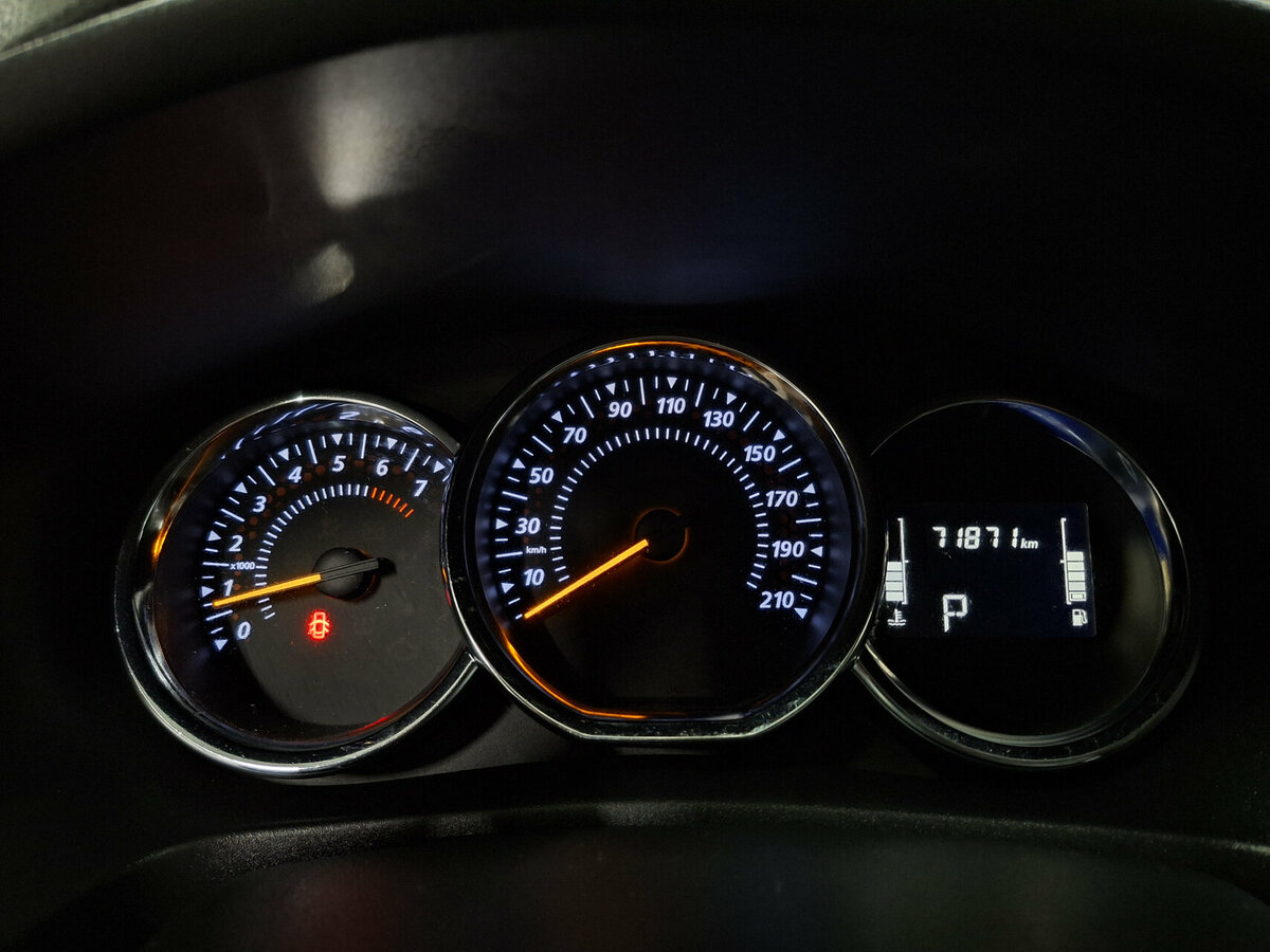 Renault Logan Stepway II Рестайлинг, 2020 Фото №13