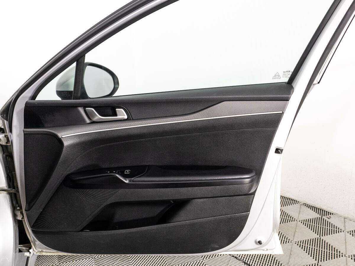 Kia K5, 2020 Фото №26