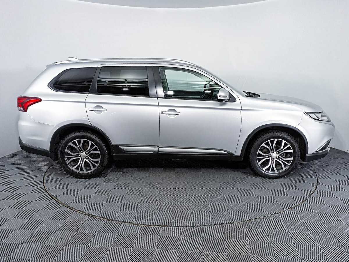 Mitsubishi Outlander, 2018 Фото №4