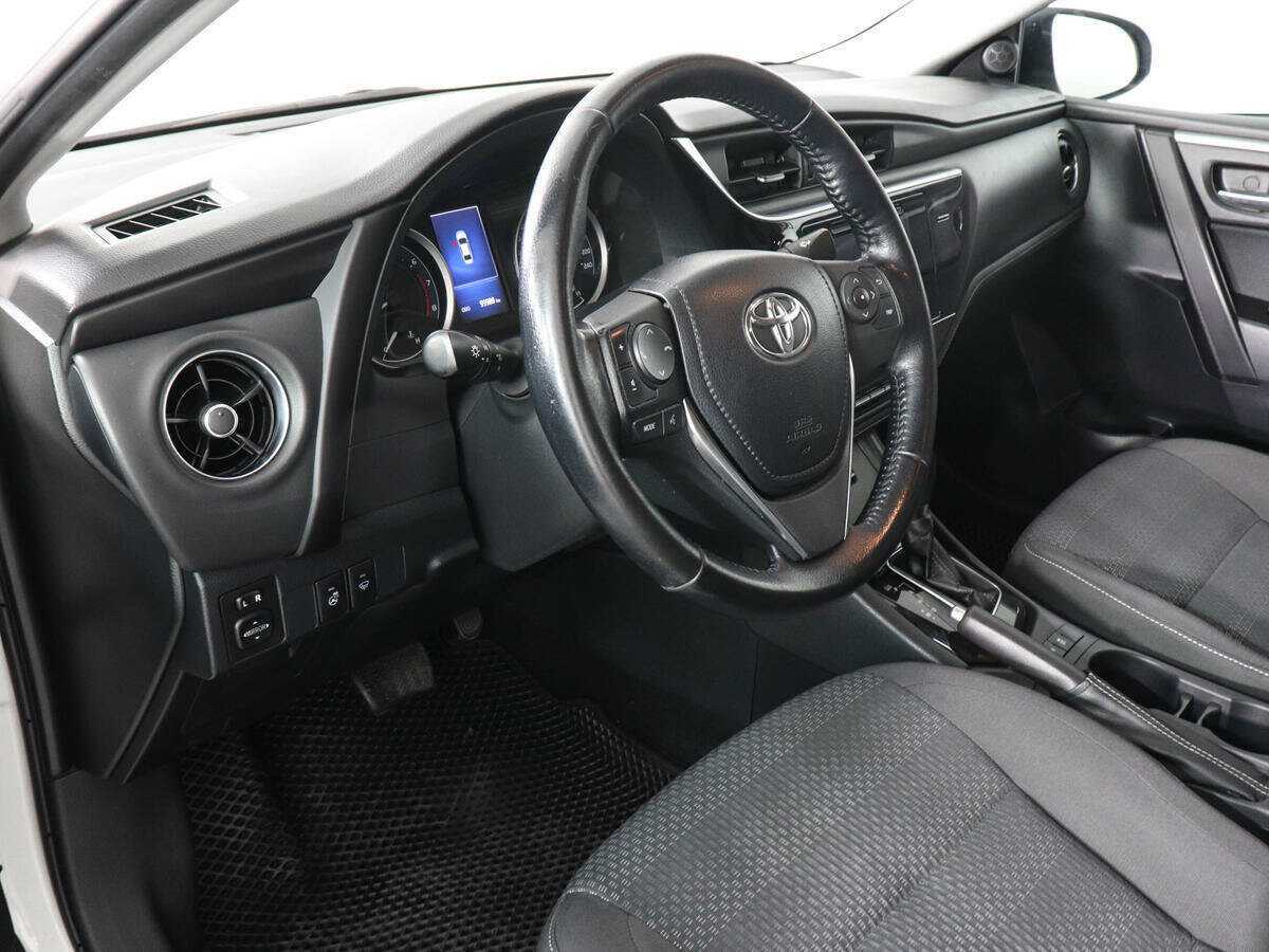 Toyota Corolla, 2018 Фото №9