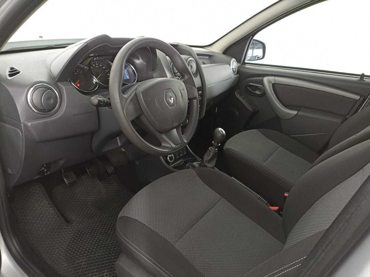 Renault Duster, 2017 Фото №14