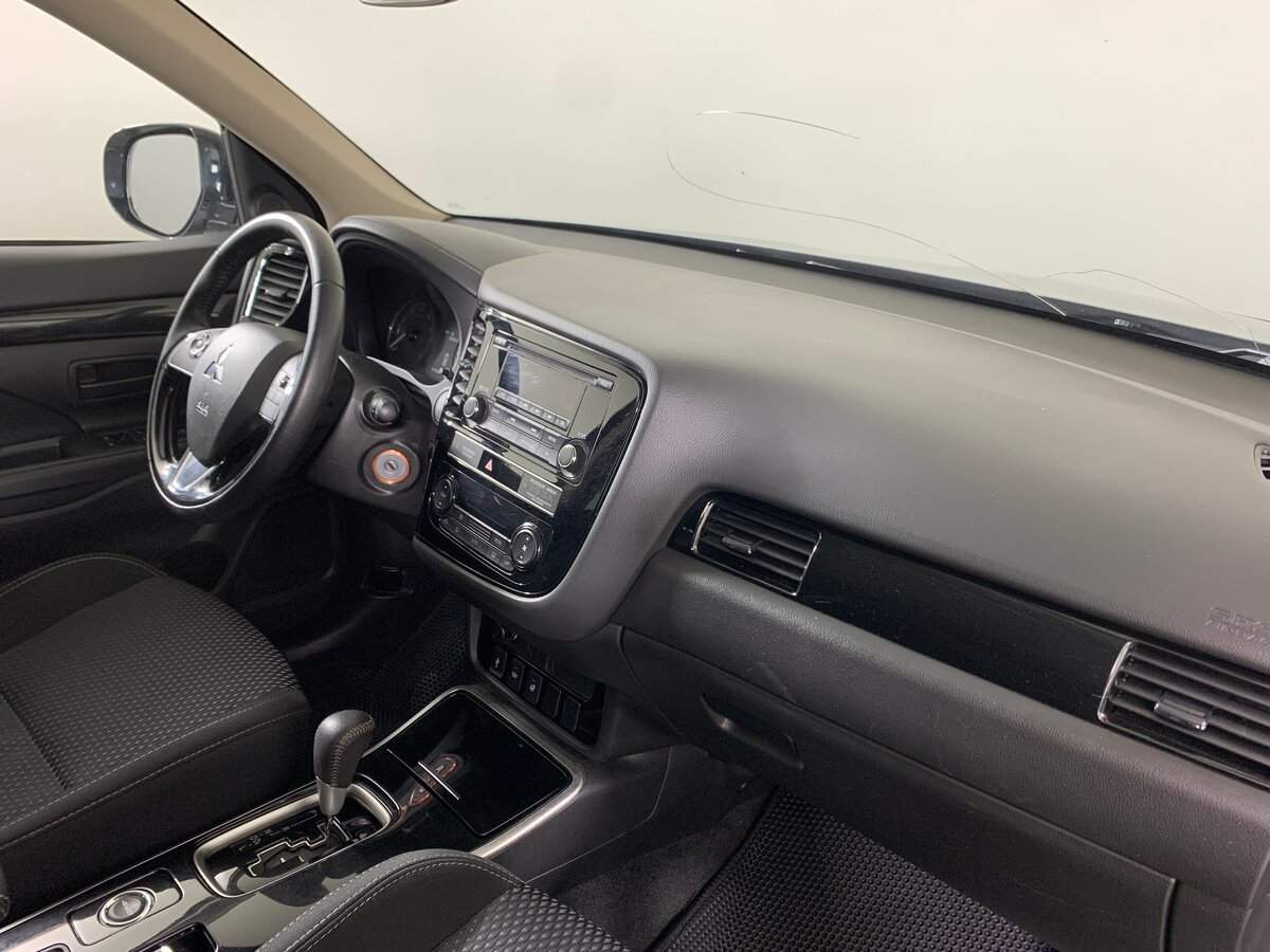 Mitsubishi Outlander, 2019 Фото №13
