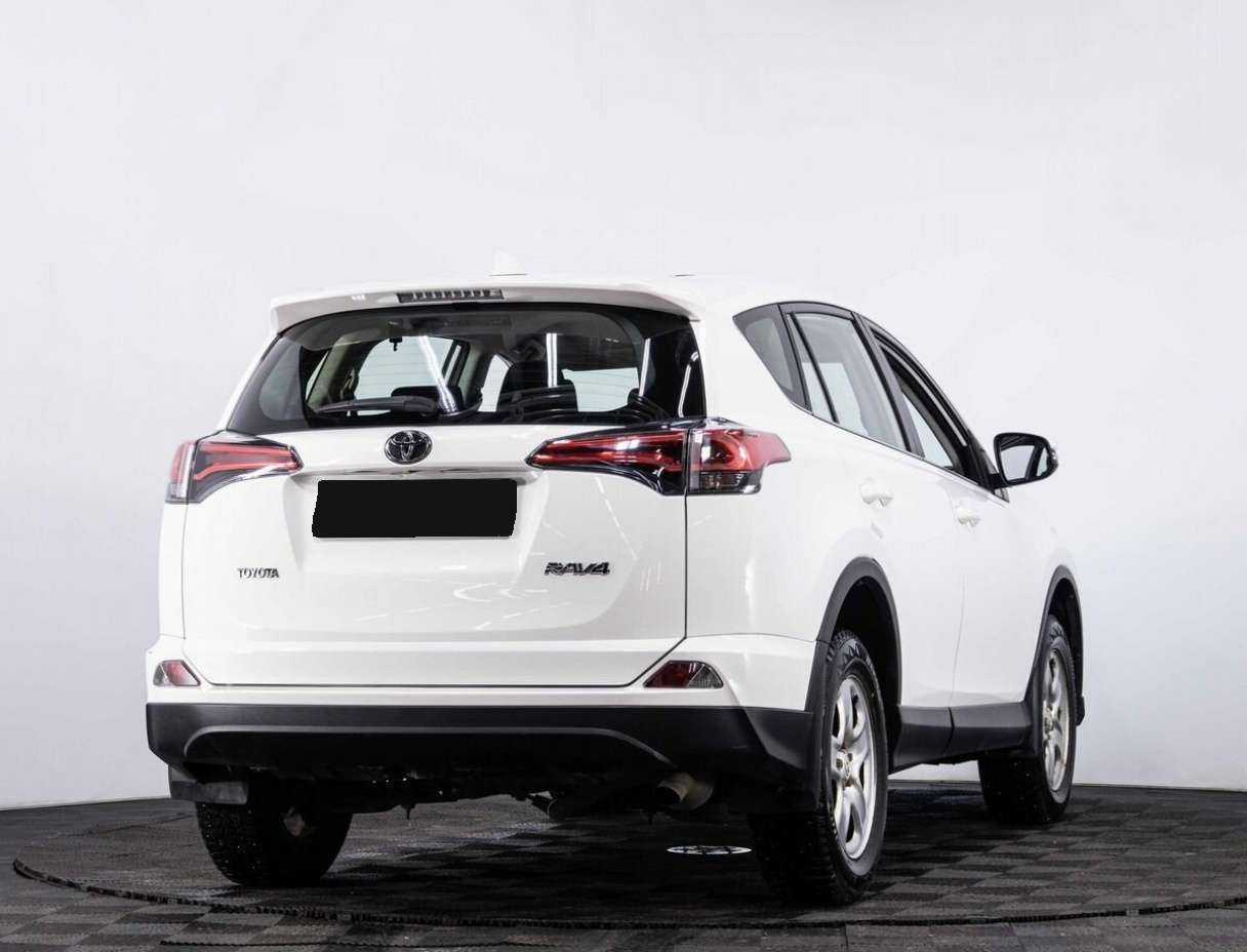 Toyota RAV4, 2018 Фото №5