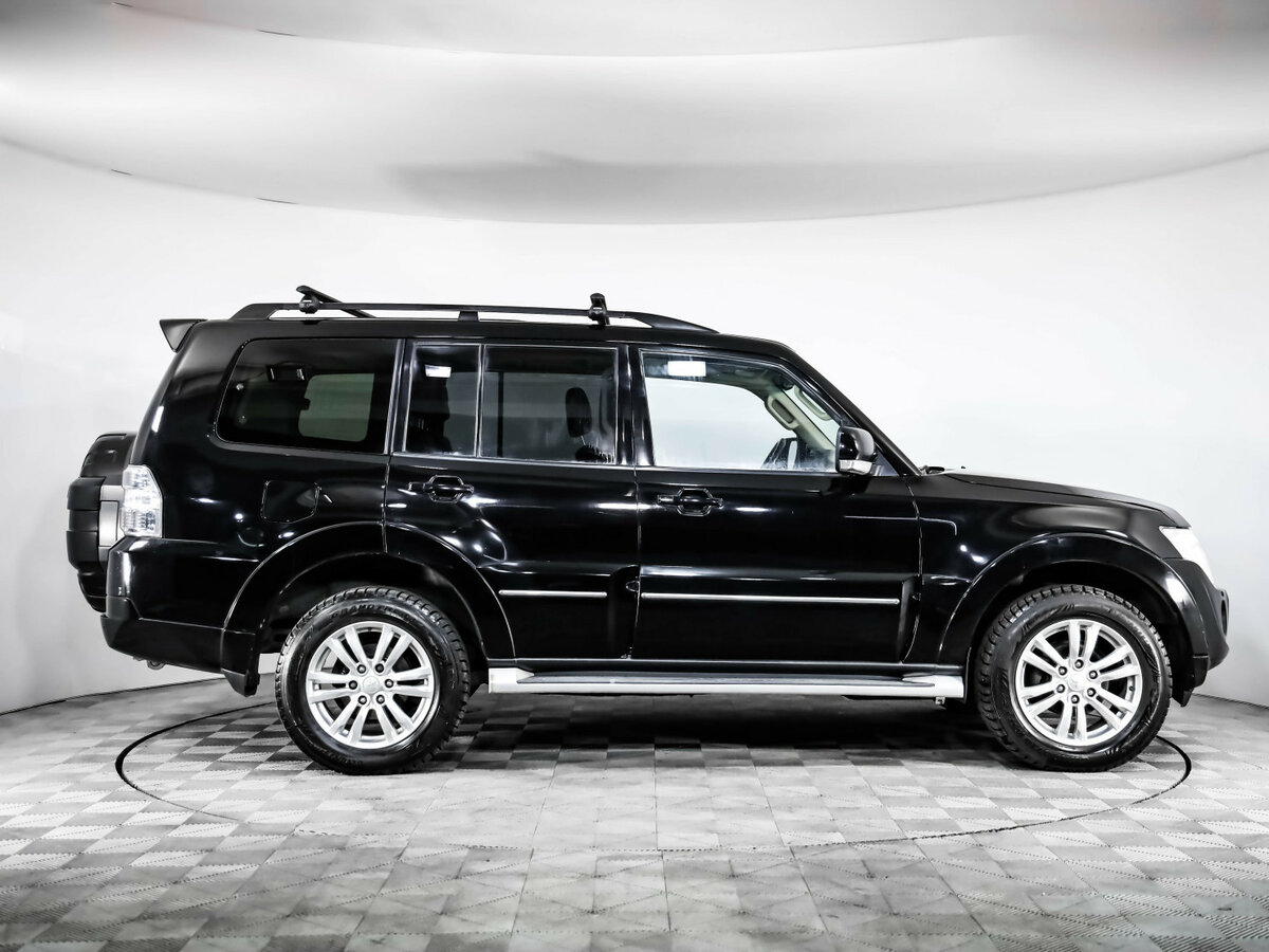 Mitsubishi Pajero IV Рестайлинг 1, 2013 Фото №4