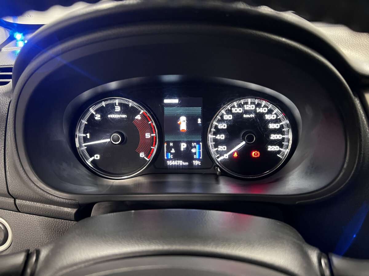 Mitsubishi Pajero Sport, 2018 Фото №12